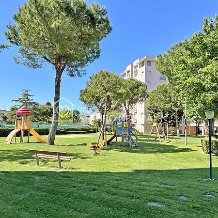 165 - Conero A Marcelli- Trilocale Al 3 Piano Con Ascensore, 2 Piscine, Parco Giochi E 2 Campi Da Tennis - Climatizzato, Al White Club Inclusa Fino Al 20-09 Apartment